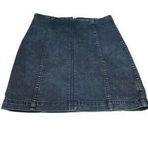 Free People Blue Denim Mini Jean Woman's Skirt, Size 4 (US)